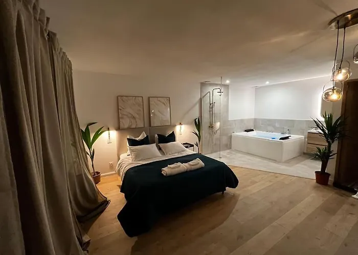 Шале Canne Or Bommes